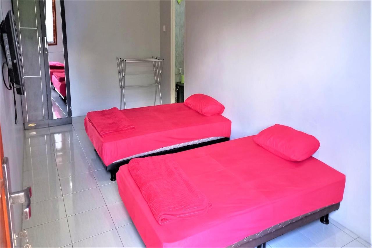 Nabila Syar'I Guest House Padalarang Buitenkant foto