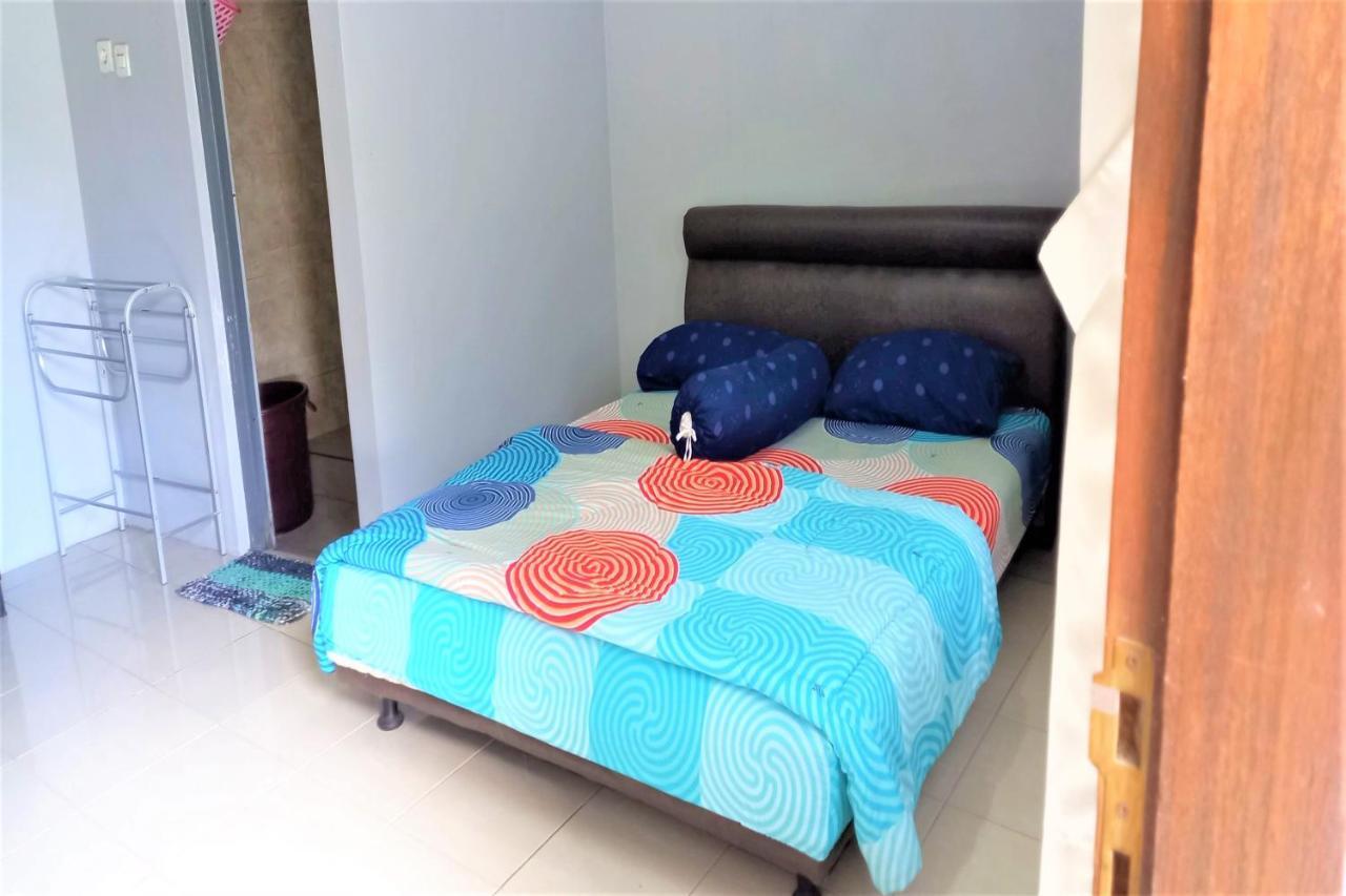 Nabila Syar'I Guest House Padalarang Buitenkant foto