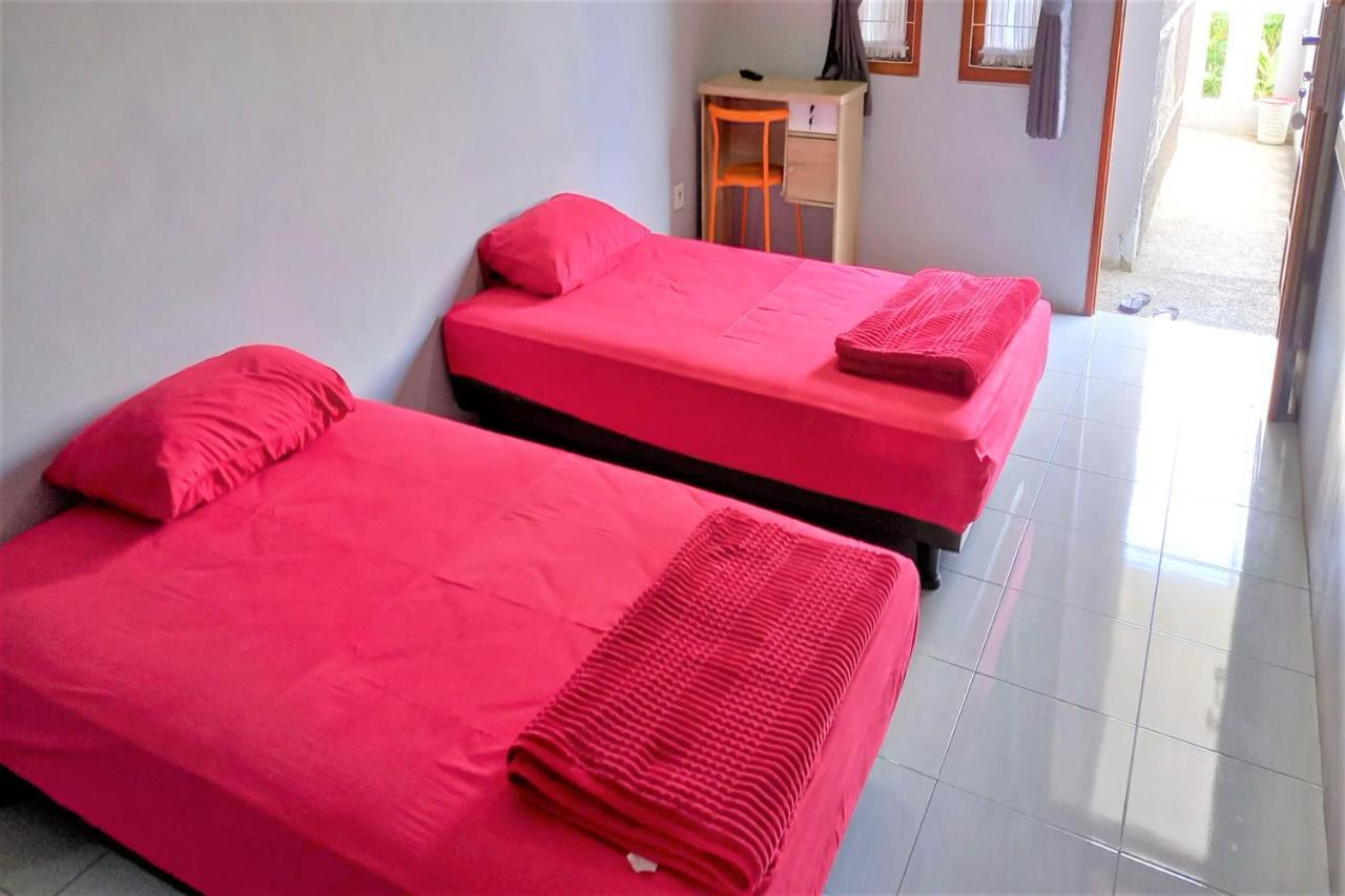 Nabila Syar'I Guest House Padalarang Buitenkant foto