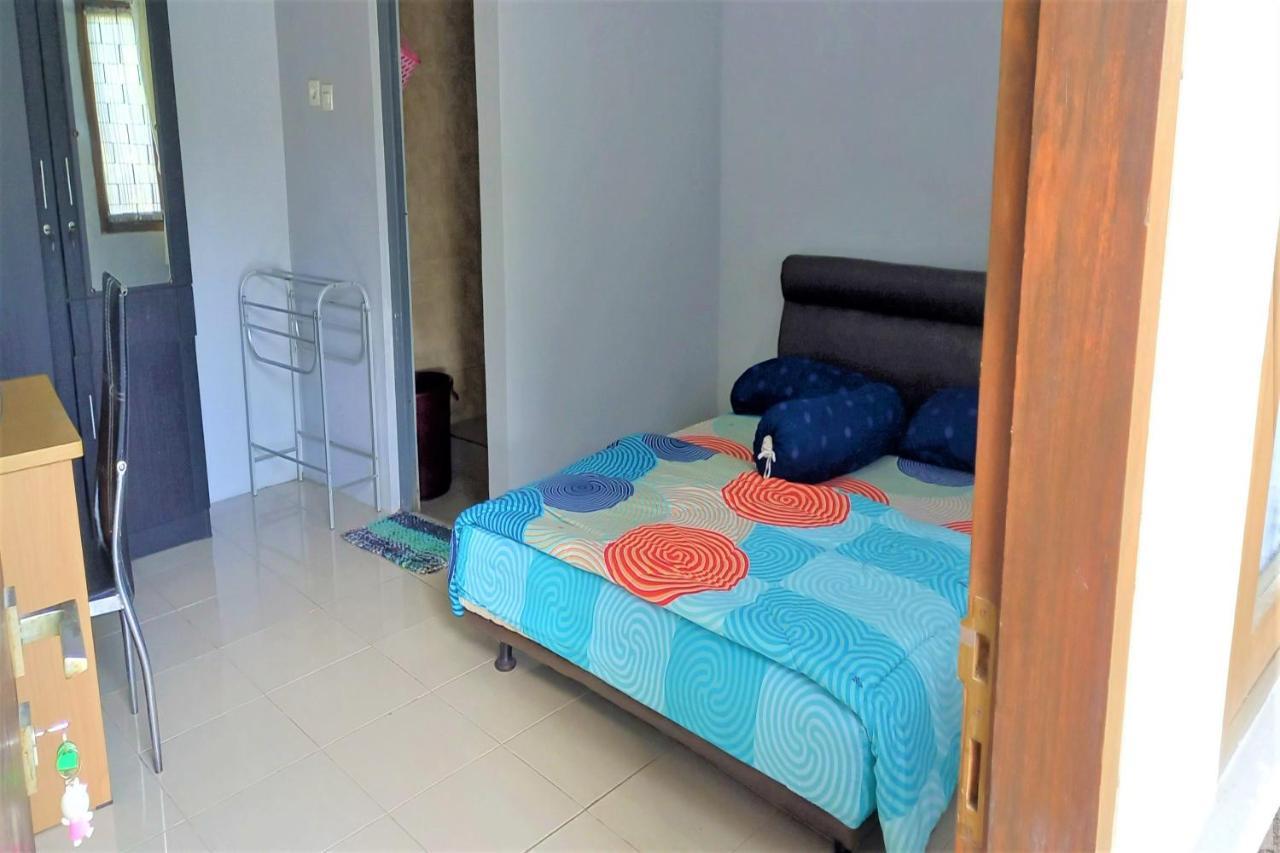 Nabila Syar'I Guest House Padalarang Buitenkant foto