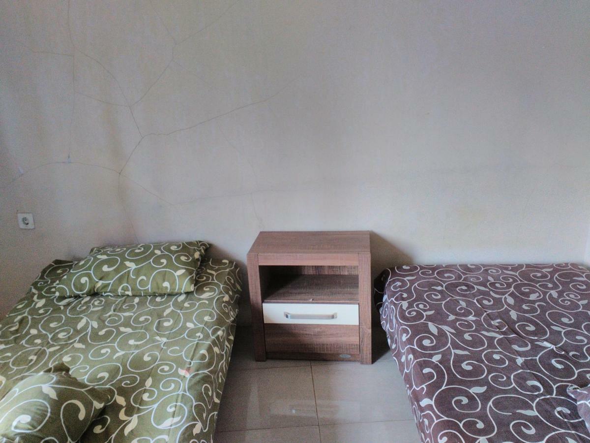 Nabila Syar'I Guest House Padalarang Buitenkant foto