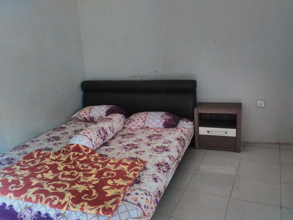 Nabila Syar'I Guest House Padalarang Buitenkant foto